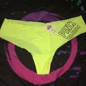 Pink LARGE thong panties new nwt 10.50$